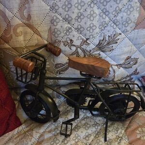 Mini Metal Bicycle Wood Seat Home Decor 10" Long Working Chain Mini Bike Decor